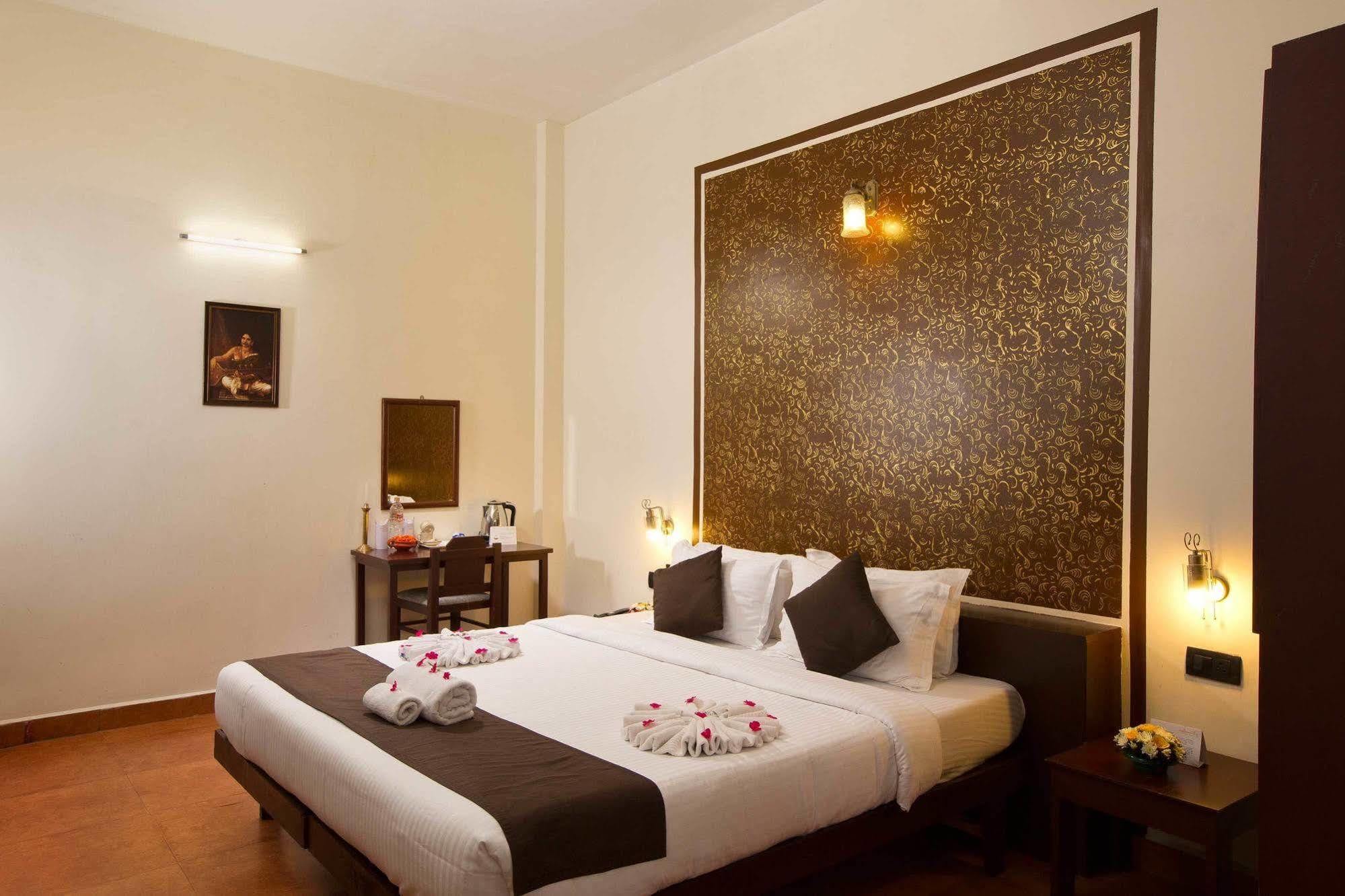 מונאר Madhumanthra Resort - Homestay מראה חיצוני תמונה